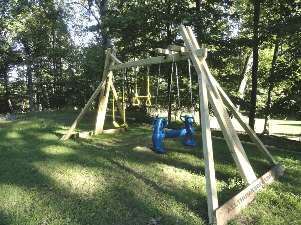 allthumbsdiy-play-swing-set-finished-product-fl