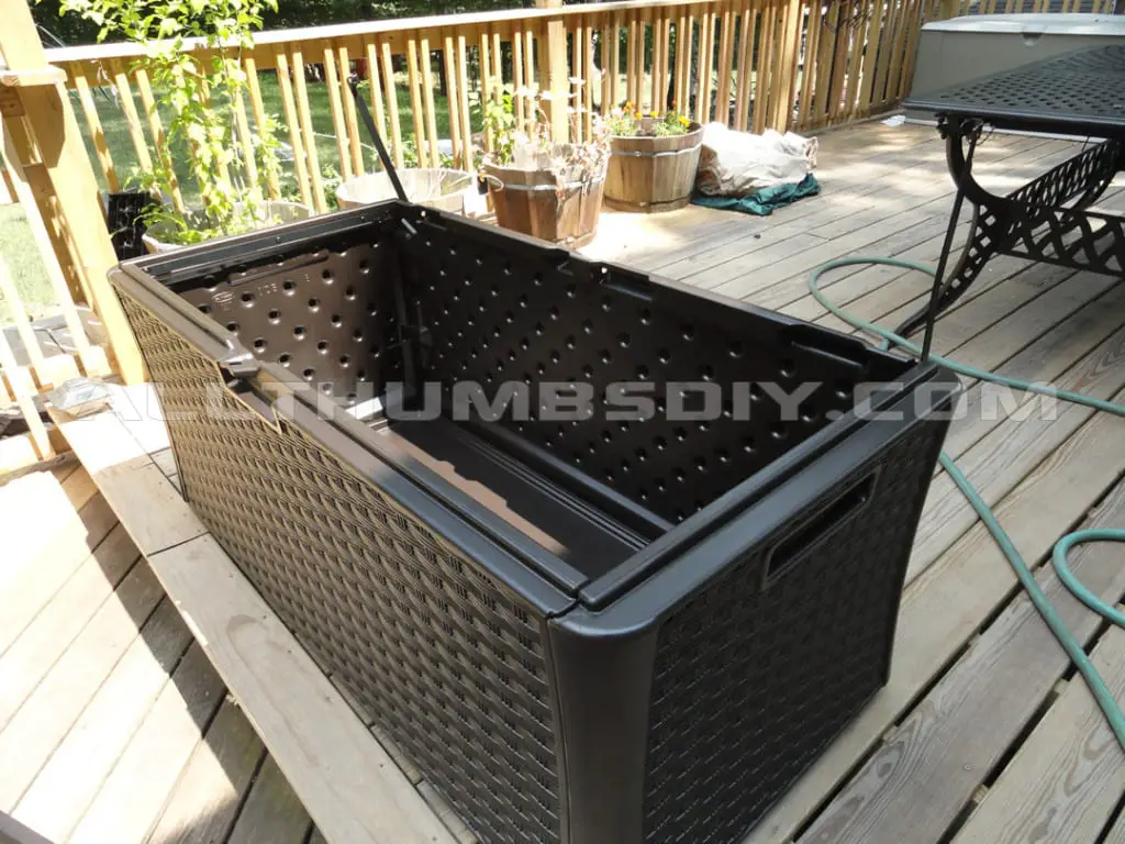 allthumbsdiy-reviews-deck-box-suncast-dmdb13400-assembly-g2