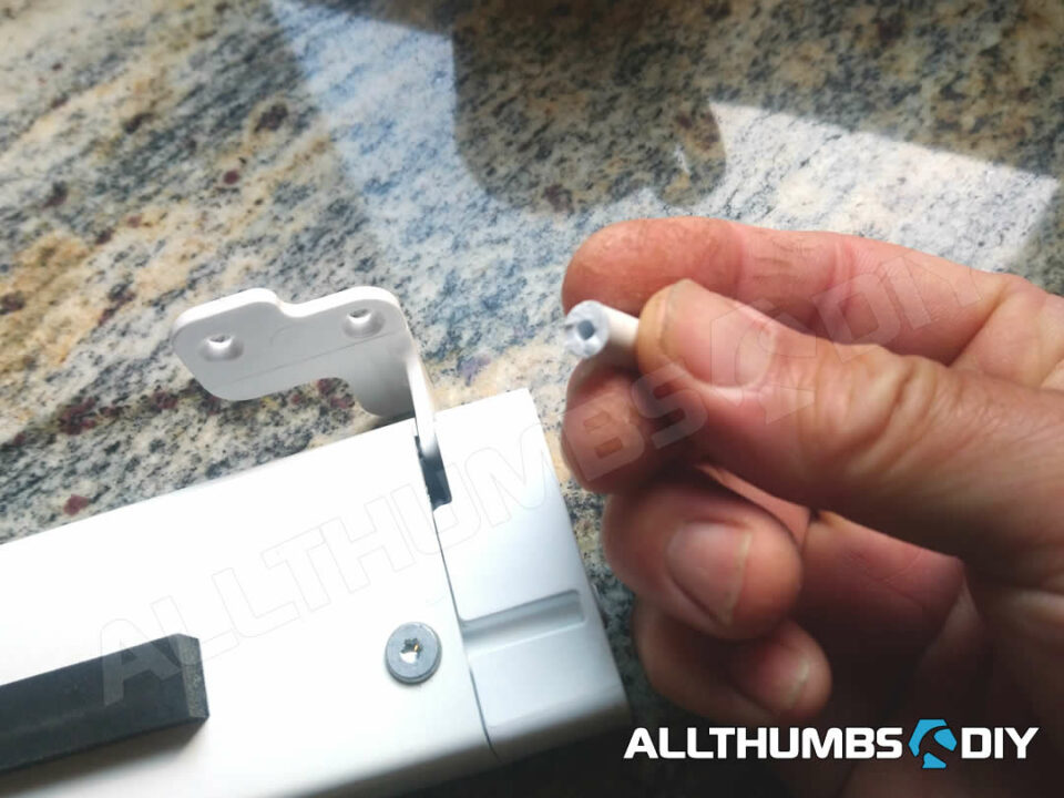 WR01A01791 : G.E. REFRIGERATOR MULLION ARTICULATION ASSEMBLY | AMRE Supply